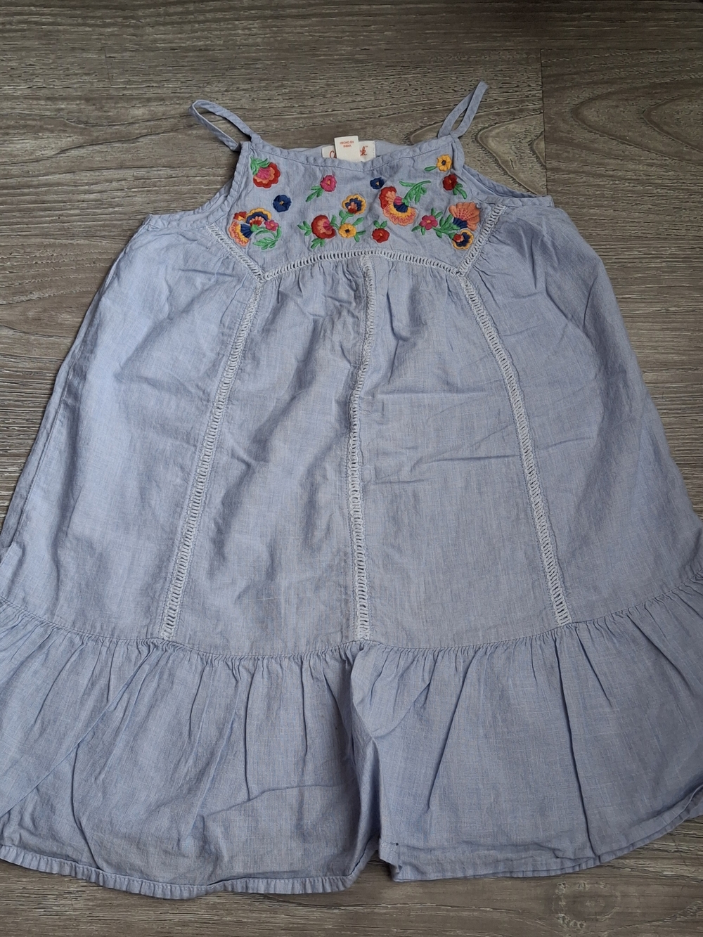 Cat & Jack Light Blue Kids Top with Orange Logo Tag